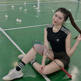 Outfit đánh cầu lông Outfit đánh cầu lông