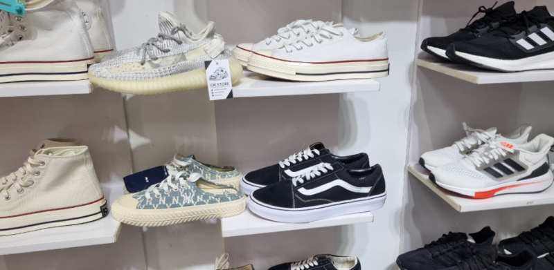 Giày thể thao Curnon Sneaker