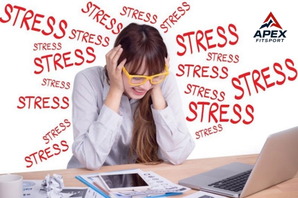 Nguy cơ tiềm ẩn sau những trận cầu tưởng chừng “vô hại”