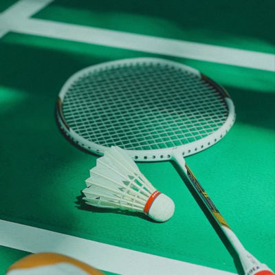 1-qua-cau-long-bao-nhieu-tien